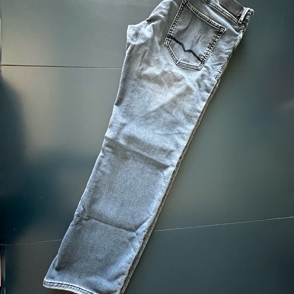 Boss men’s jeans - Picture 4 of 7